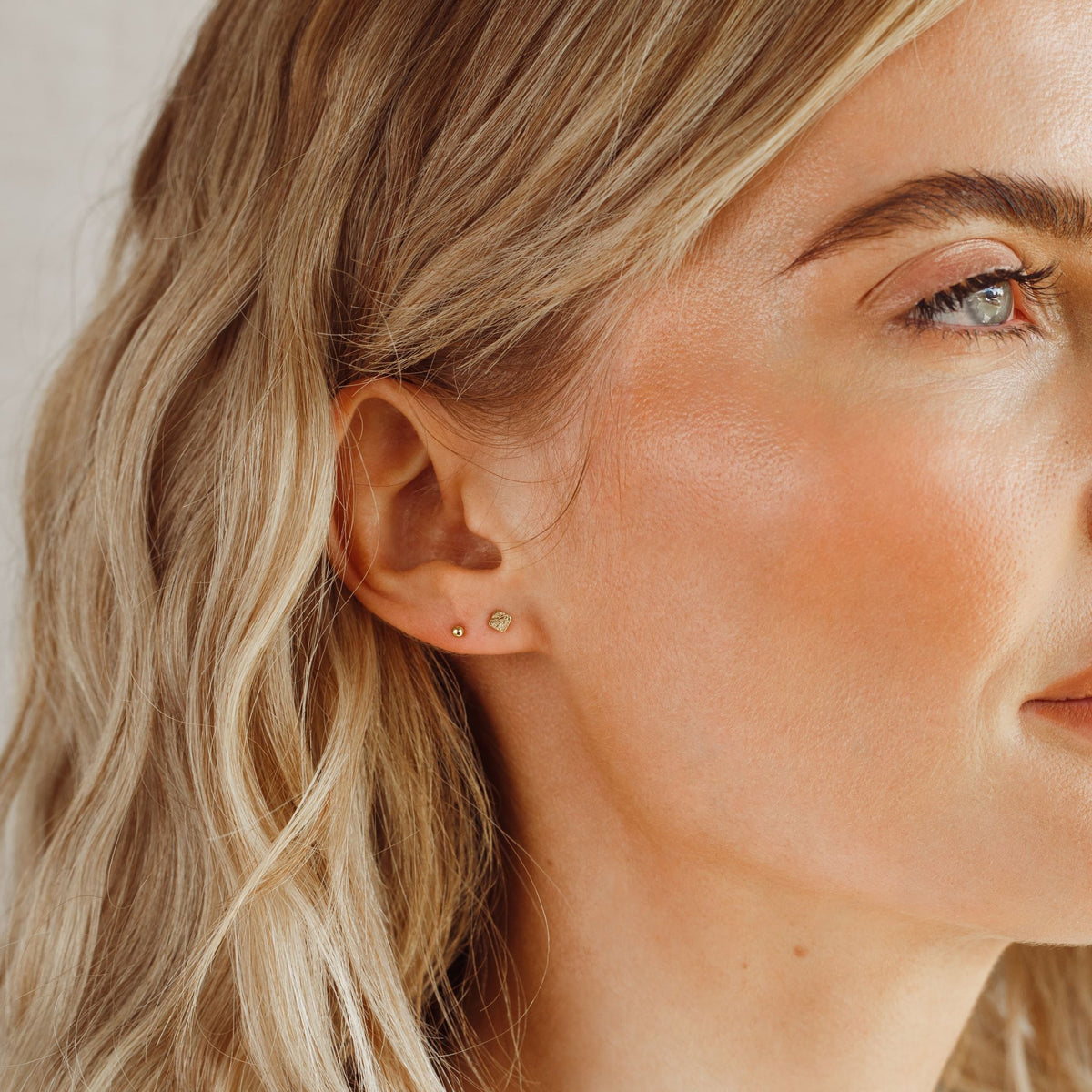 BELLE STUDS | GOLD (6573521567810)