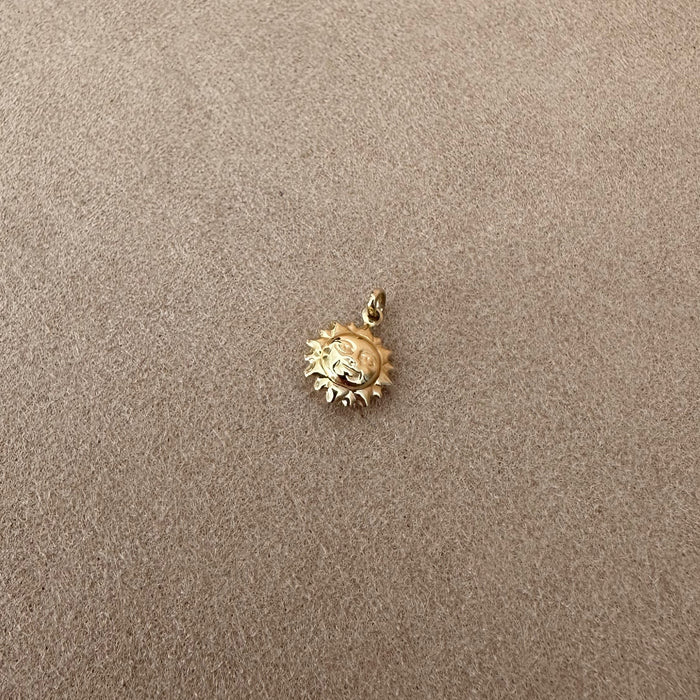 SUN PENDANT | 9K SOLID GOLD