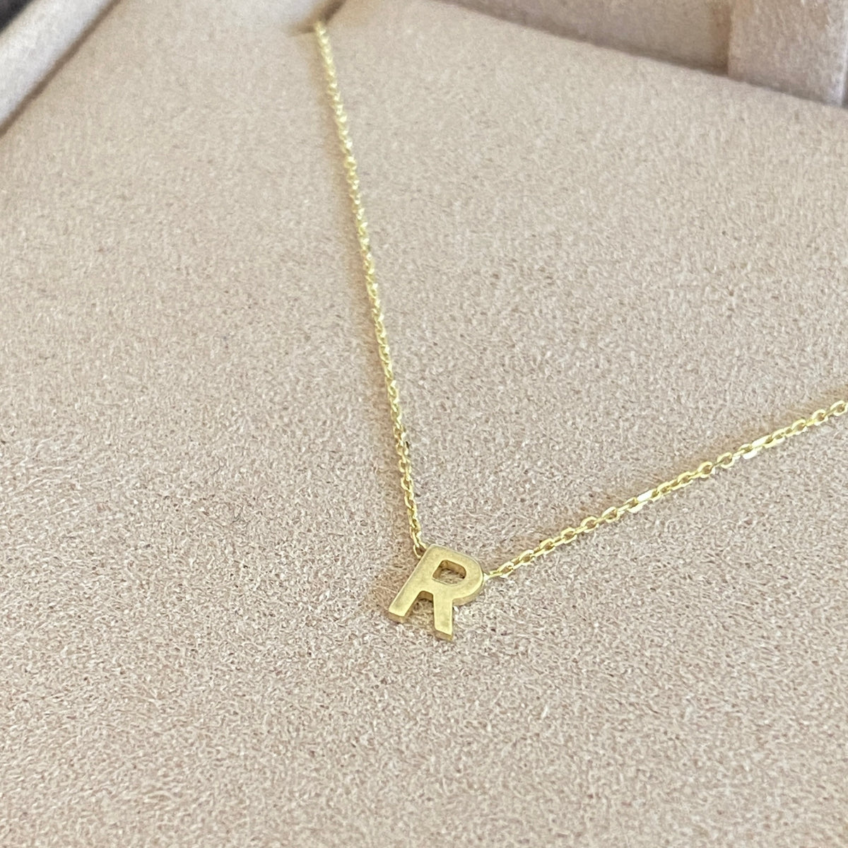 PETITE 'R' INITIAL NECKLACE | 9K SOLID GOLD