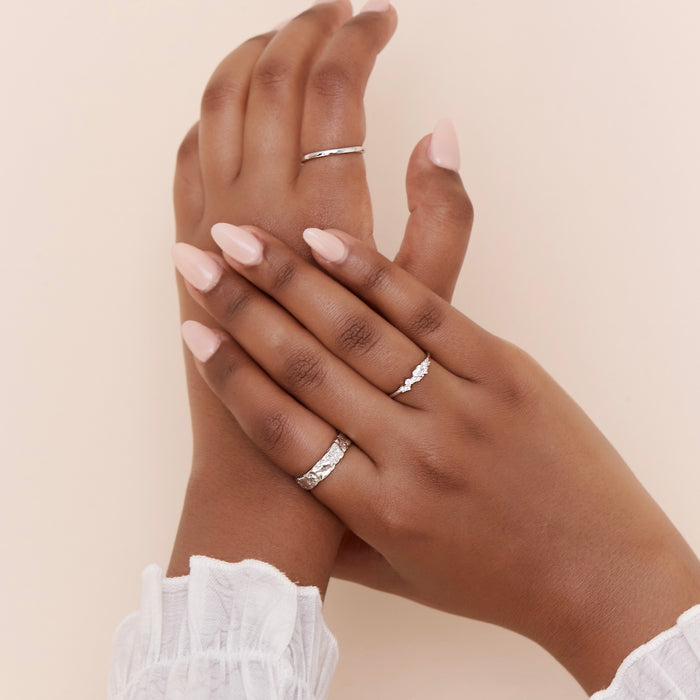 SERRA STACKING RING | SILVER