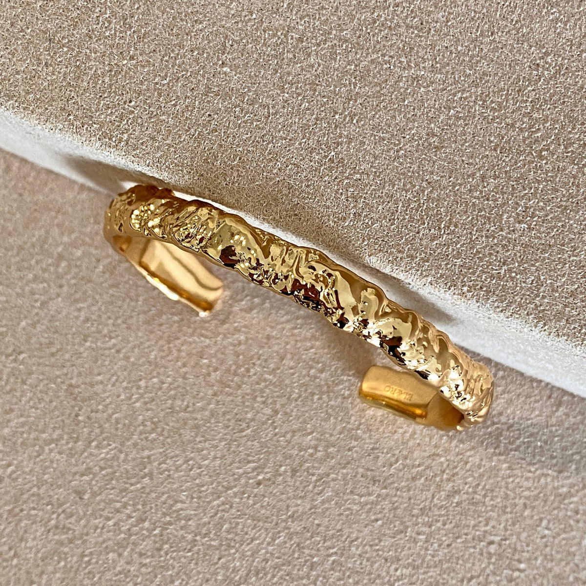 DEVA BRACELET CUFF | GOLD