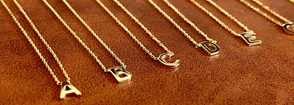 SOLID GOLD INITIAL NECKLACES – EL&RO Jewellery