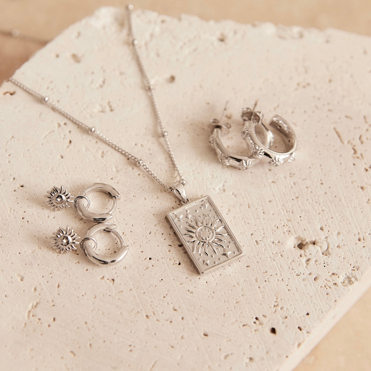 RADIANCE NECKLACE | SILVER
